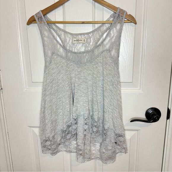 Y2K Abercrombie & Fitch Light Grey Babydoll Lace Racerback Tank Blouse Sz M Boho - Picture 1 of 7